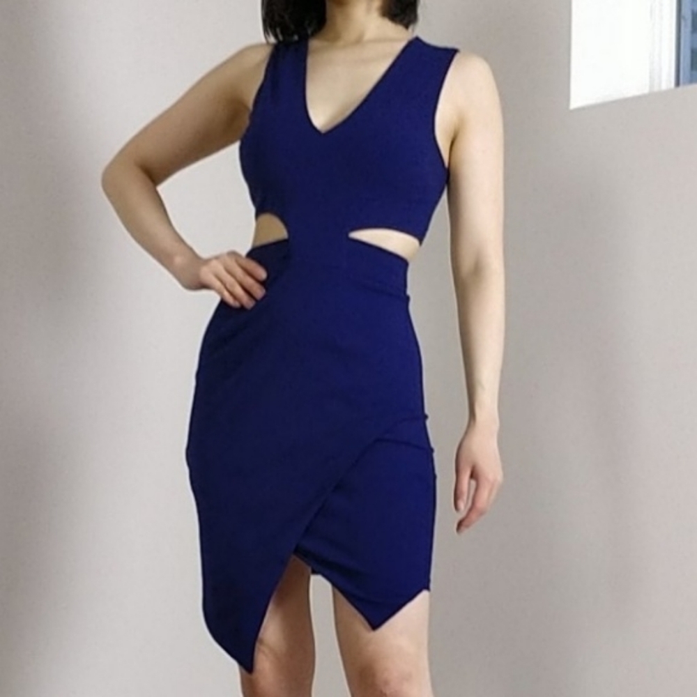 Agaci Origami skirt cutout v neck midi dress